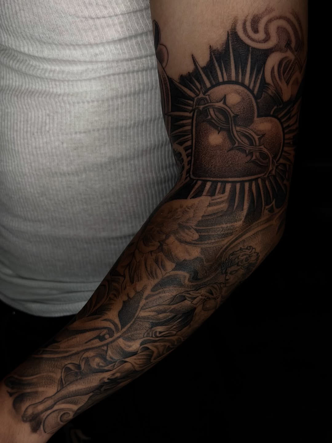 Tattoo by @dmisetattoos โ black_and_grey, realism