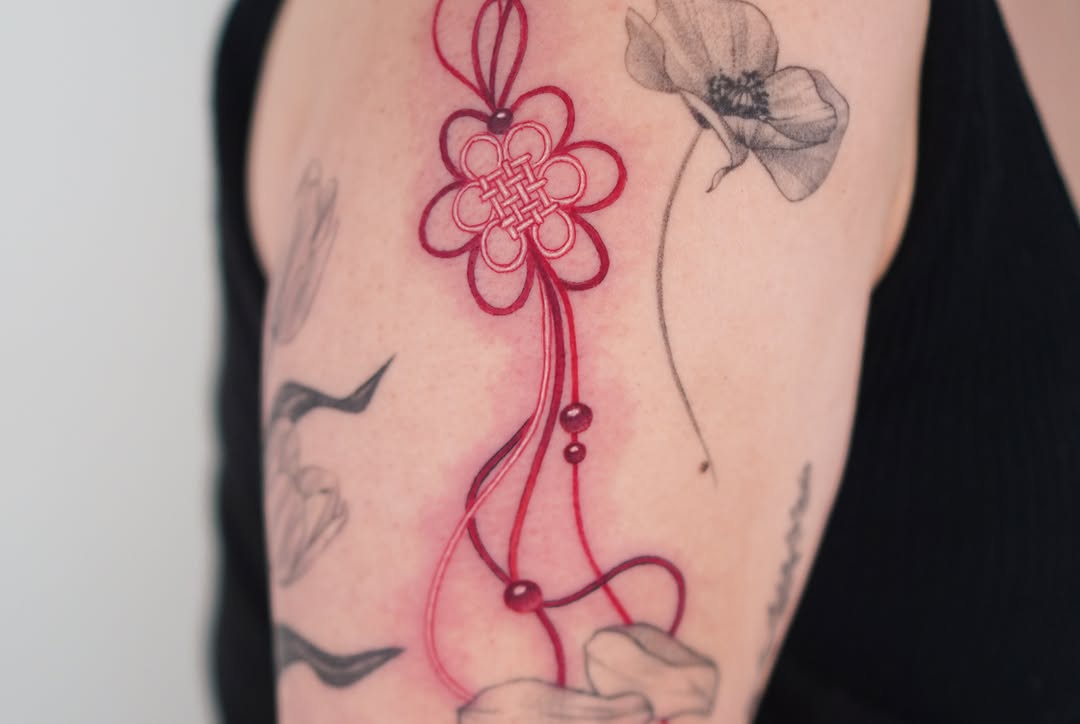 Tattoo by @nhiidles — fine_line, ornamental