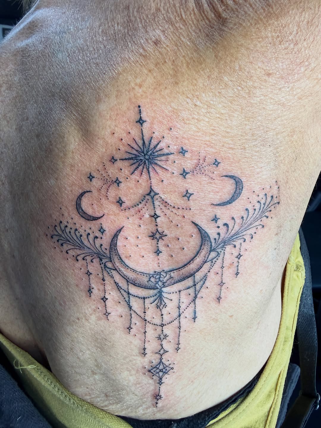 Tattoo by @artbyzotsenko โ fine_line