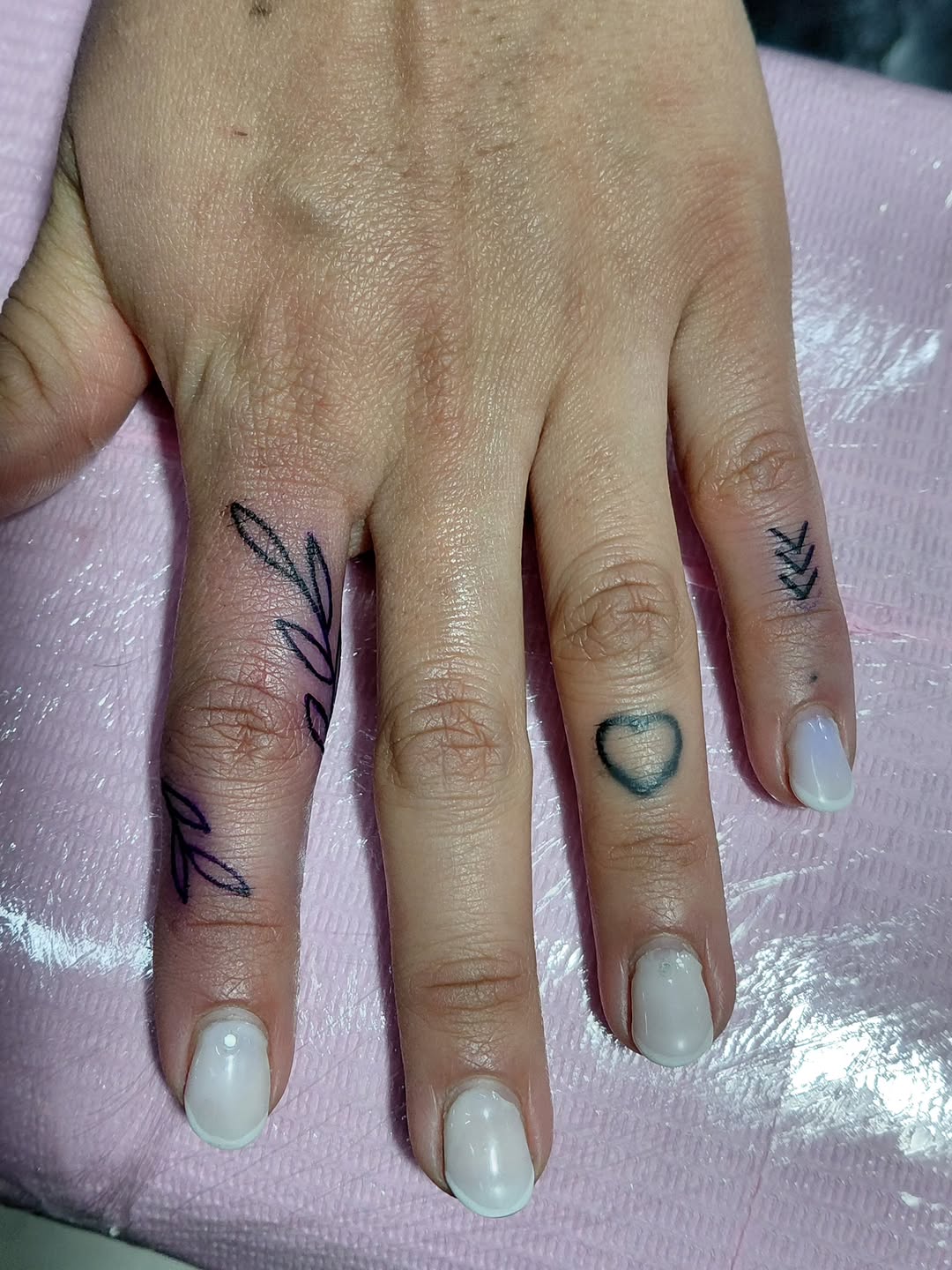 Tattoo by @cannibal_tattoo_studio — fine_line, minimalist
