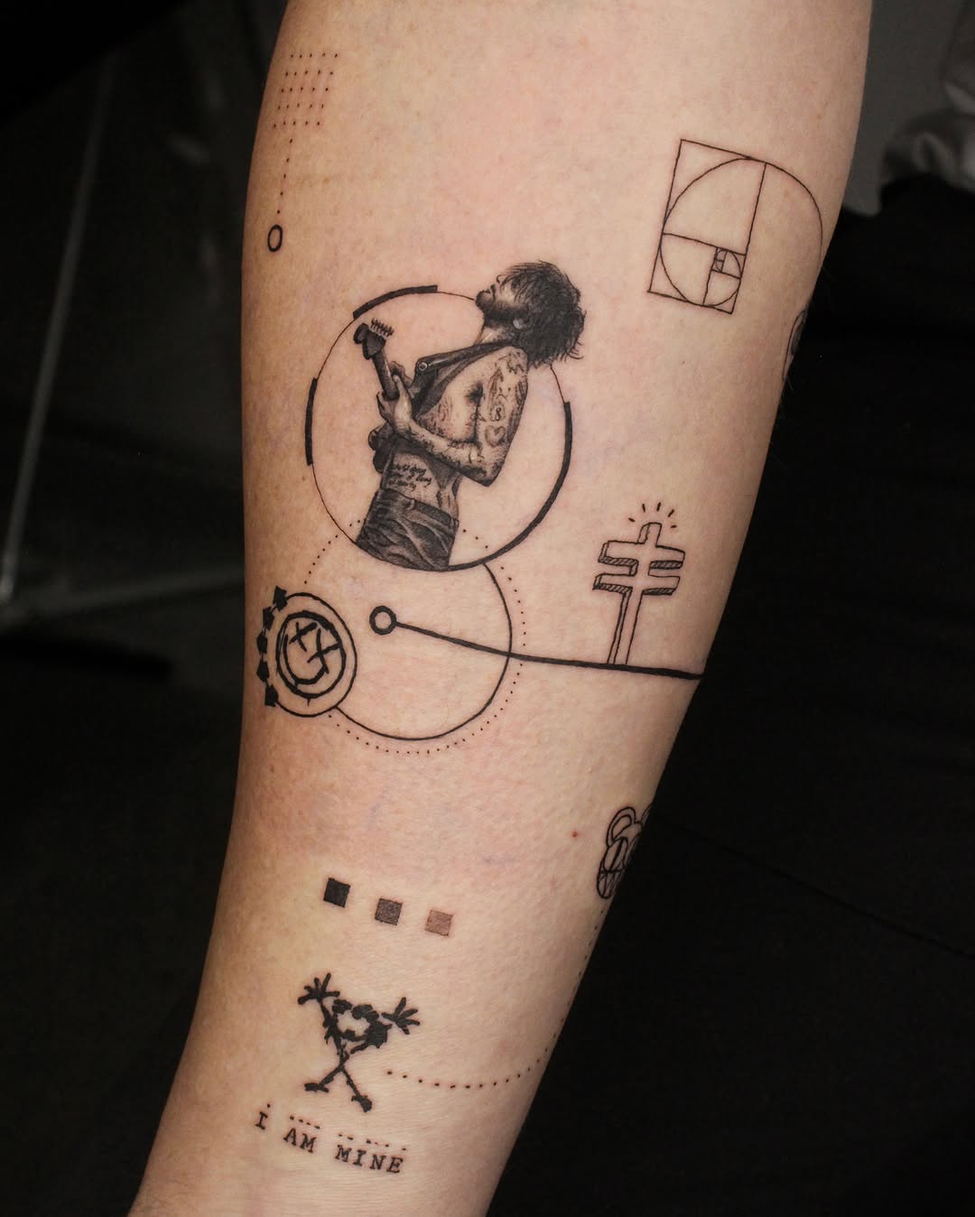 Tattoo by @ej.mireu_ink — realism, geometric