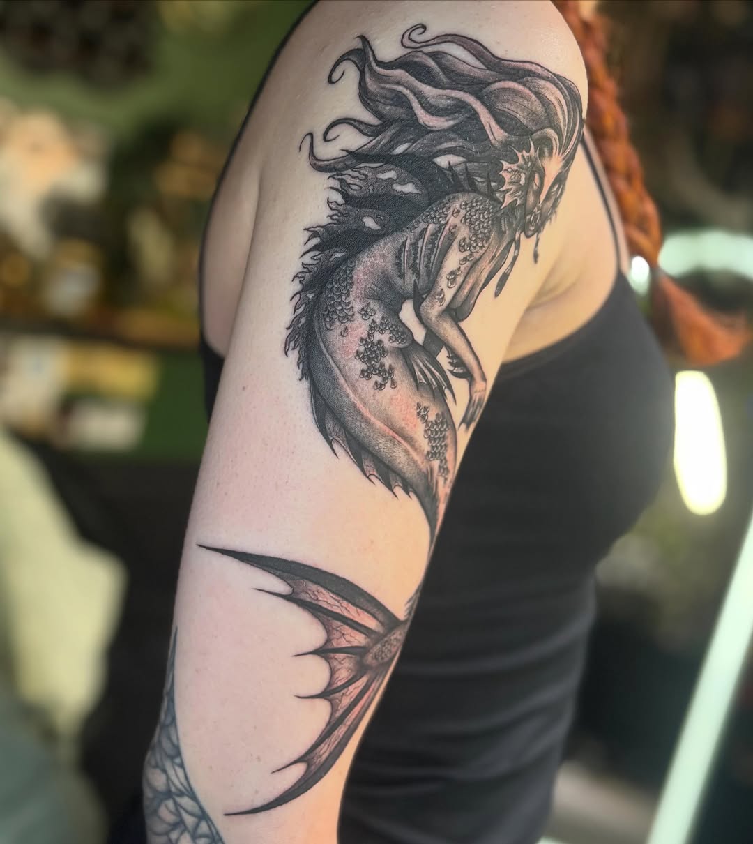 Tattoo by @_olive_tattoos_ — black_and_grey, illustrative