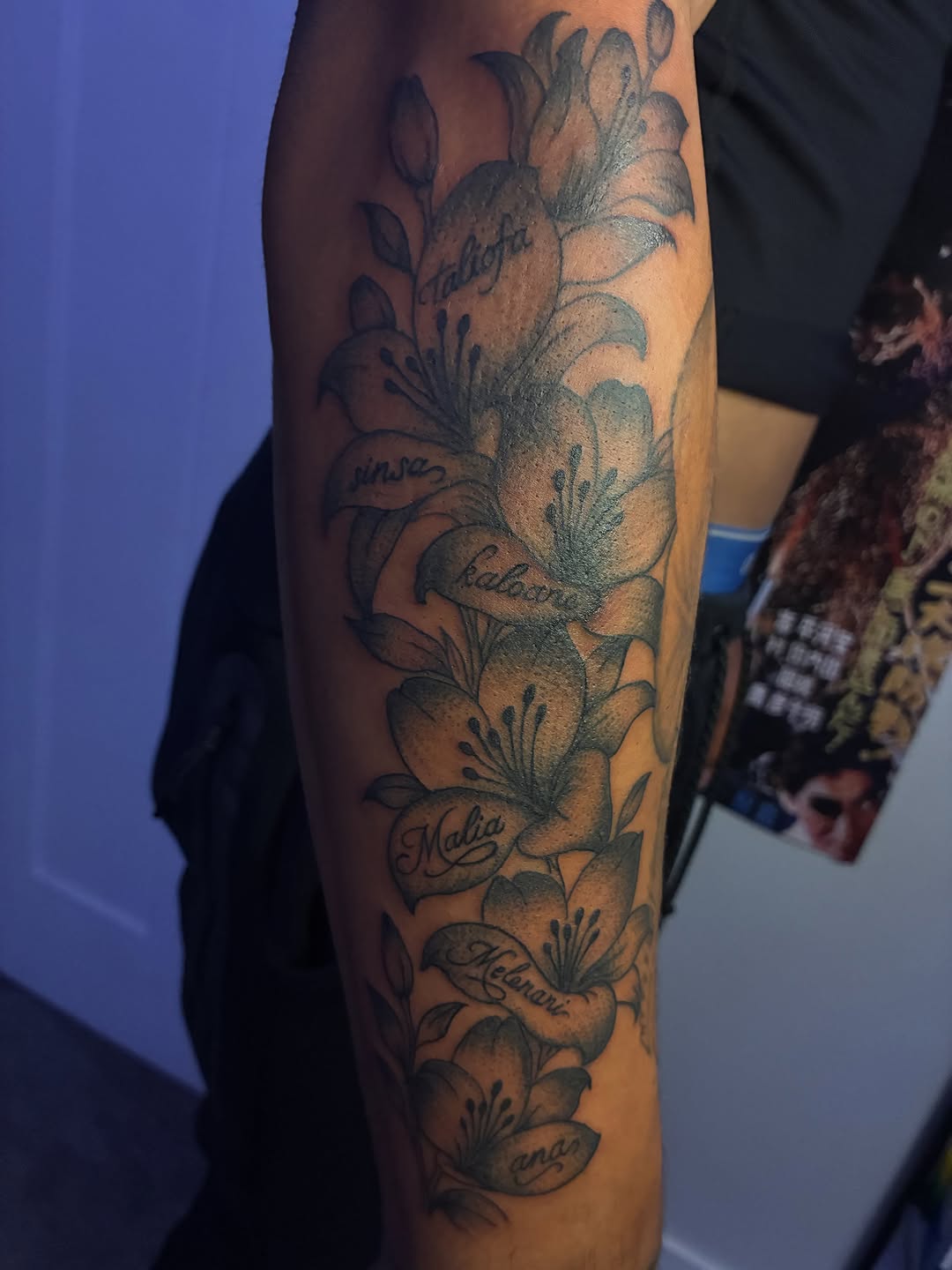 Tattoo by @iinkedbyrenn — black_and_grey, lettering_script