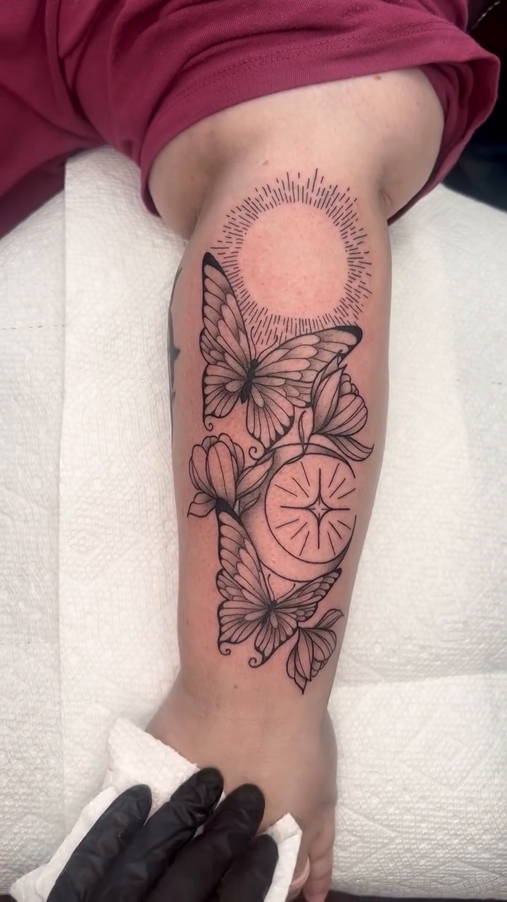 Tattoo by @blair_witch_ink โ fine_line, dotwork