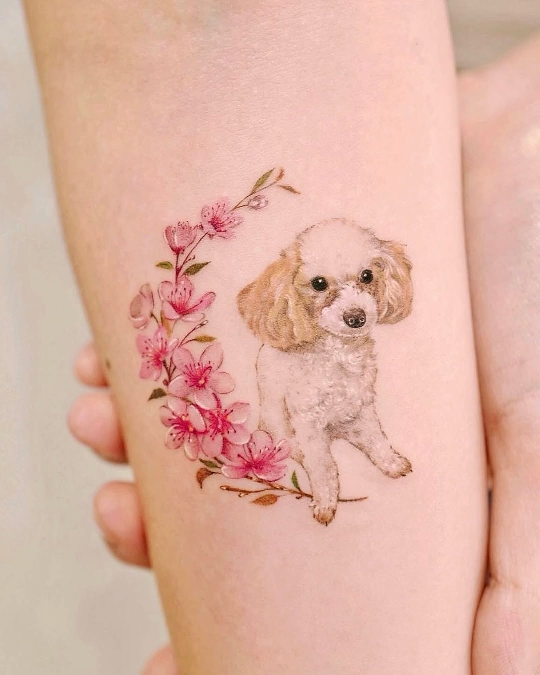 Tattoo by @himi.tattoo โ realism, fine_line