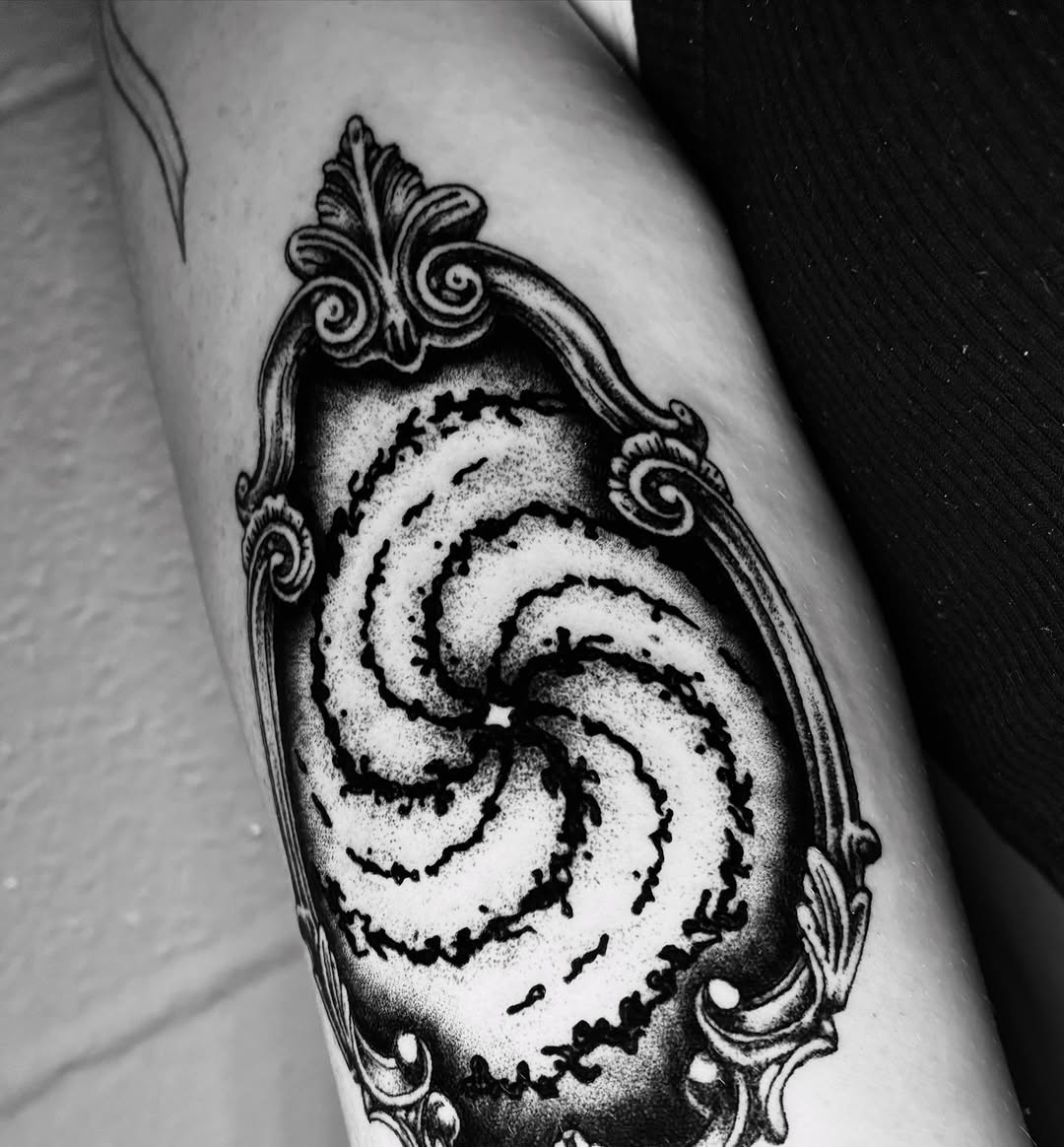 Tattoo by @_zaddy_taddy_ โ blackwork, dotwork
