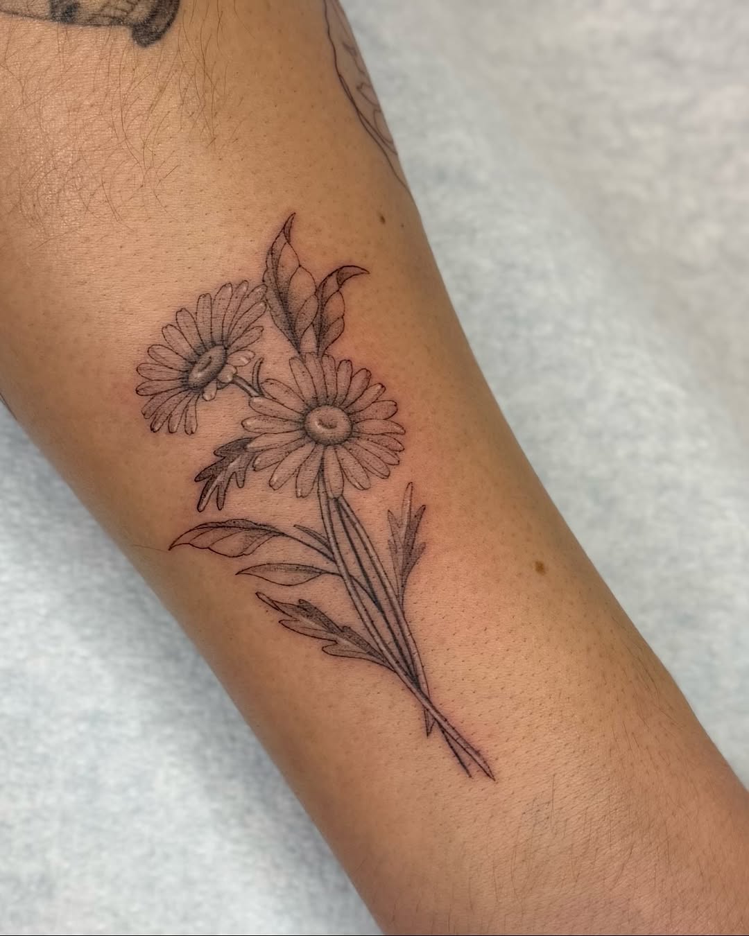 Tattoo by @jadegir.art — fine_line