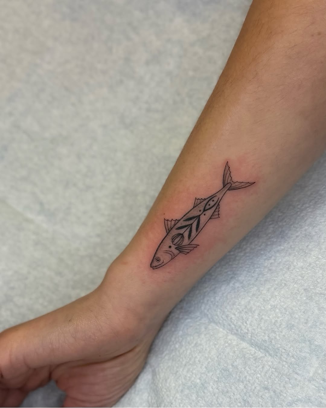 Tattoo by @jadegir.art — fine_line