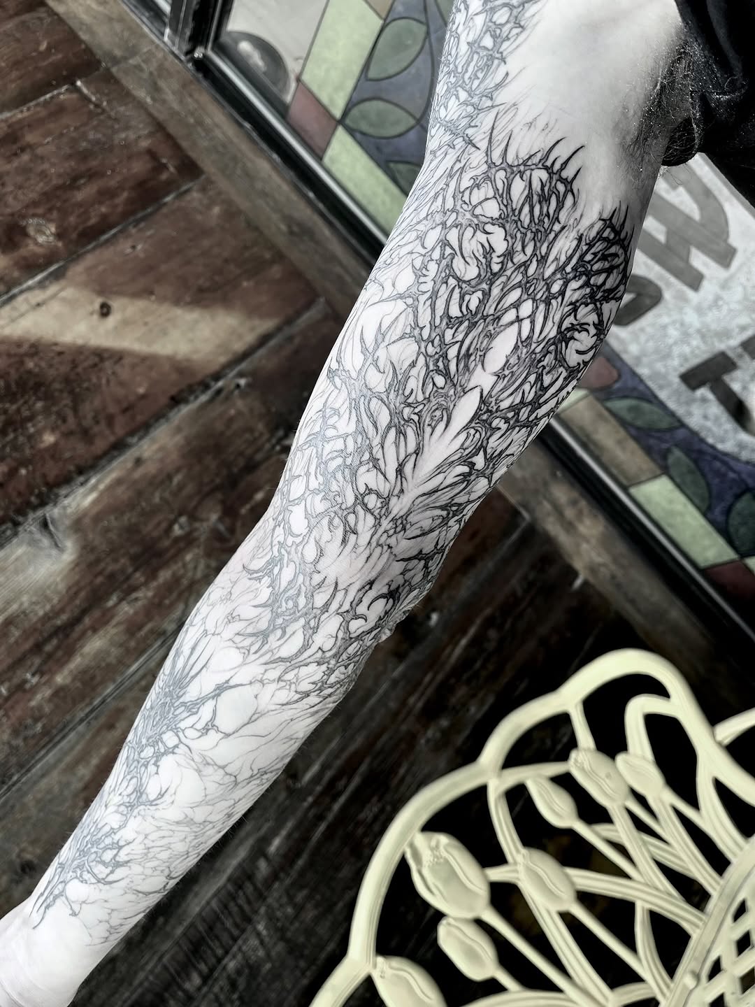 Tattoo by @__ungravity__ — blackwork