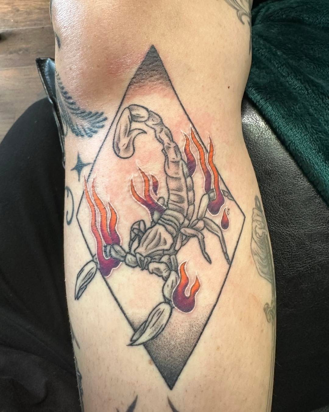 Tattoo by @sarahsmiletattoo โ american_traditional, illustrative