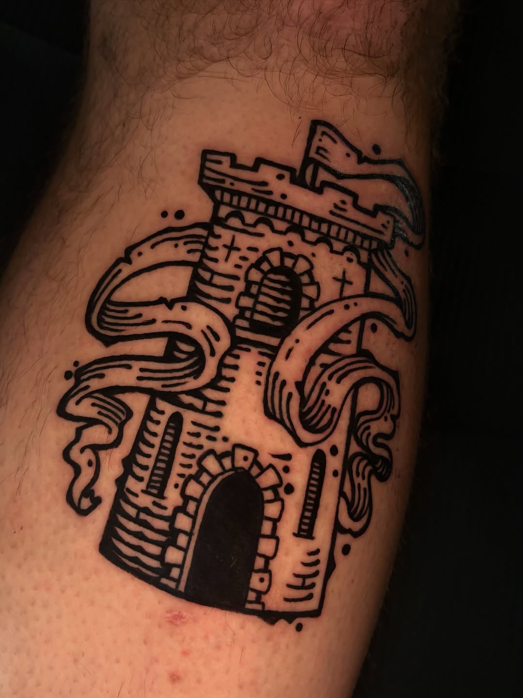 Tattoo by @jeremydrawsshit β blackwork