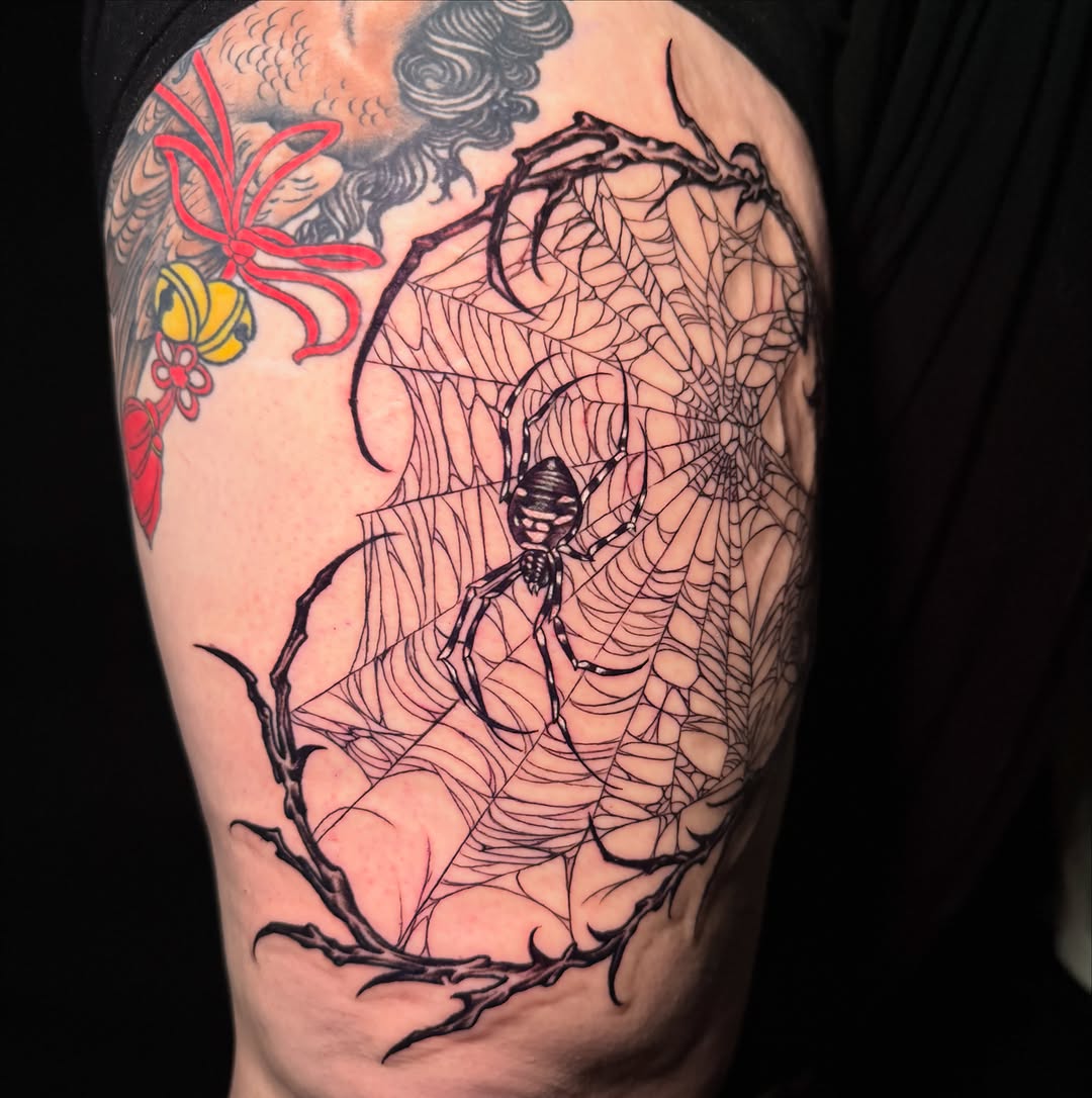 Tattoo by @amberbananafish — black_and_grey, fine_line
