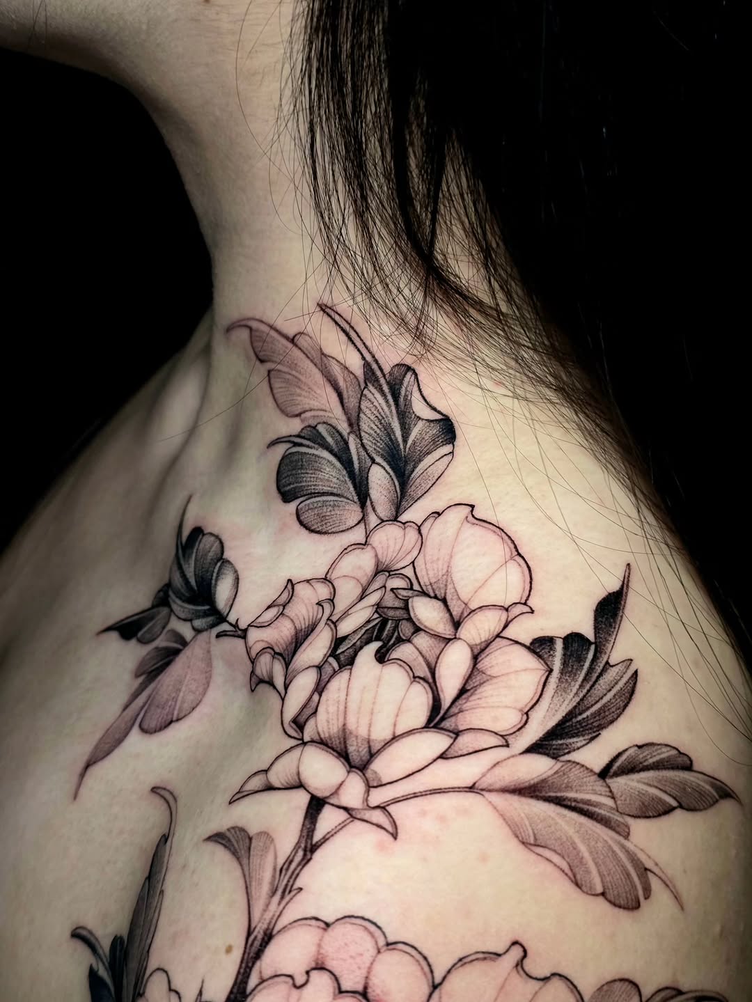 Tattoo by @dat_ngph — black_and_grey, fine_line