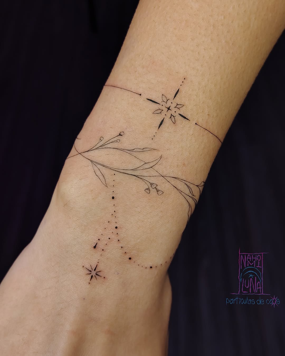 Tattoo by @particulasdecaos_ — fine_line, illustrative