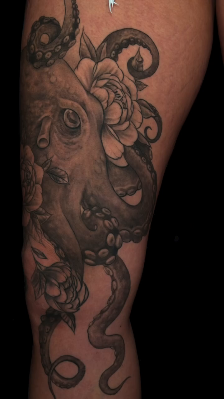 Tattoo by @tattootre — realism, black_and_grey