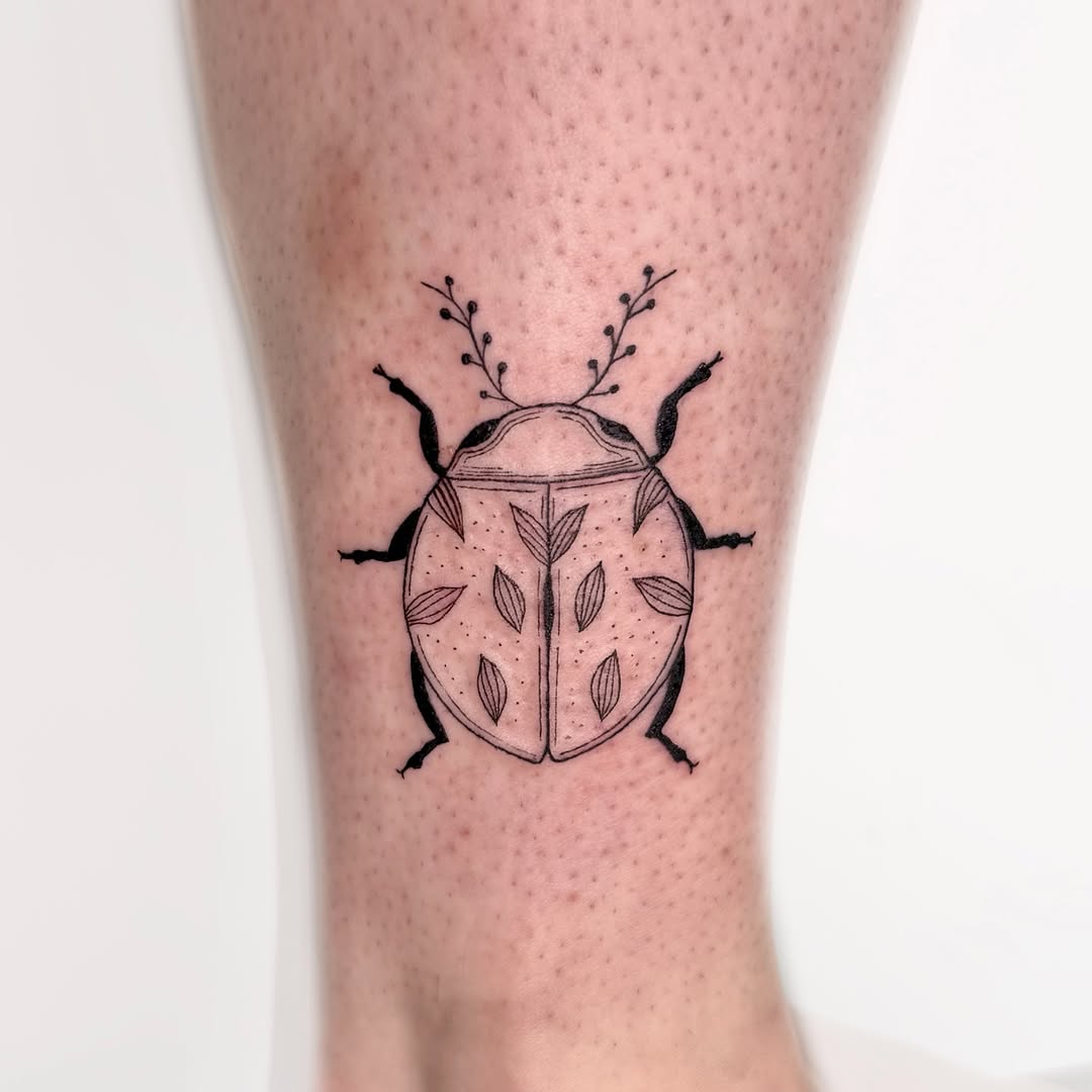 Tattoo by @soaww_tattoo — fine_line