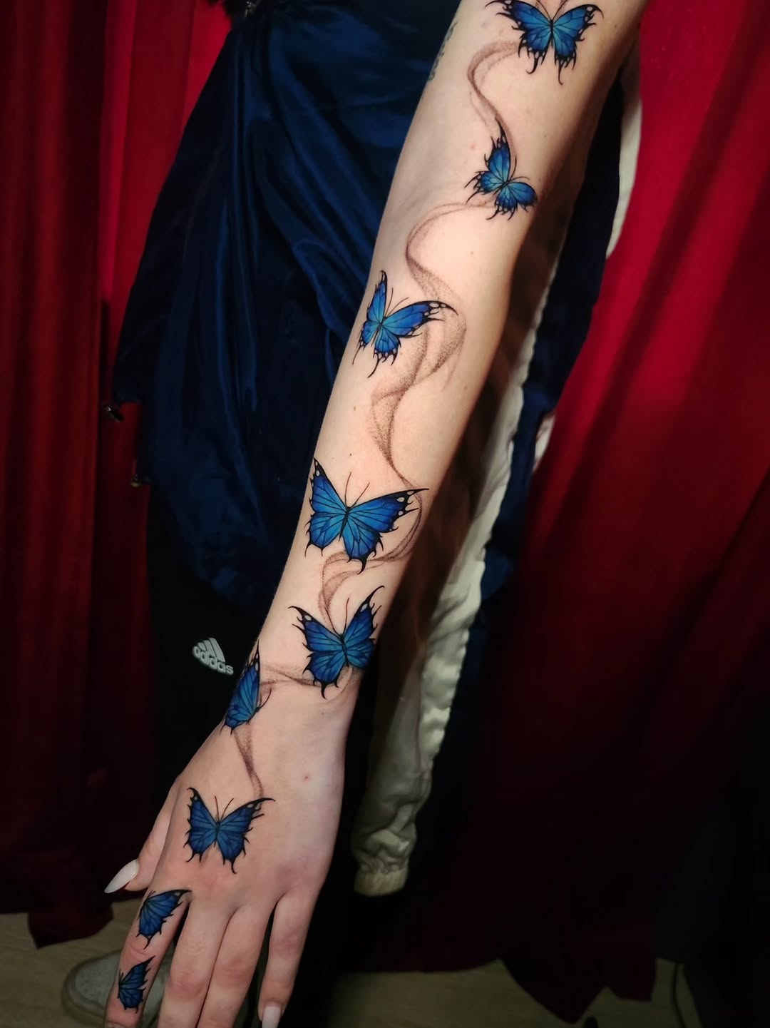 Tattoo by @theinkedgoddess β illustrative, fine_line
