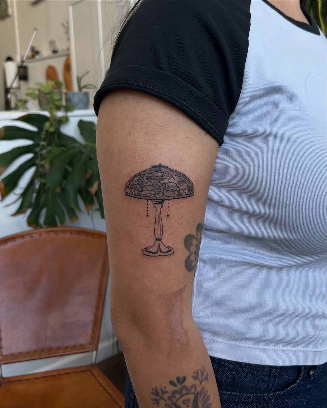 Tattoo by @lampladytattoos โ fine_line