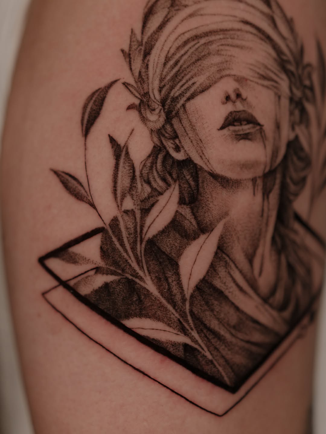 Tattoo by @wispytats — dotwork, illustrative