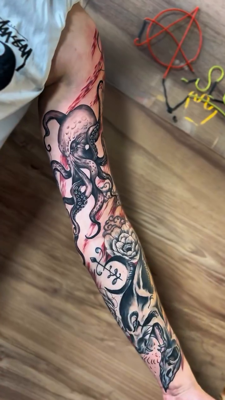 Tattoo by @a.s.a.p._tattoo — black_and_grey