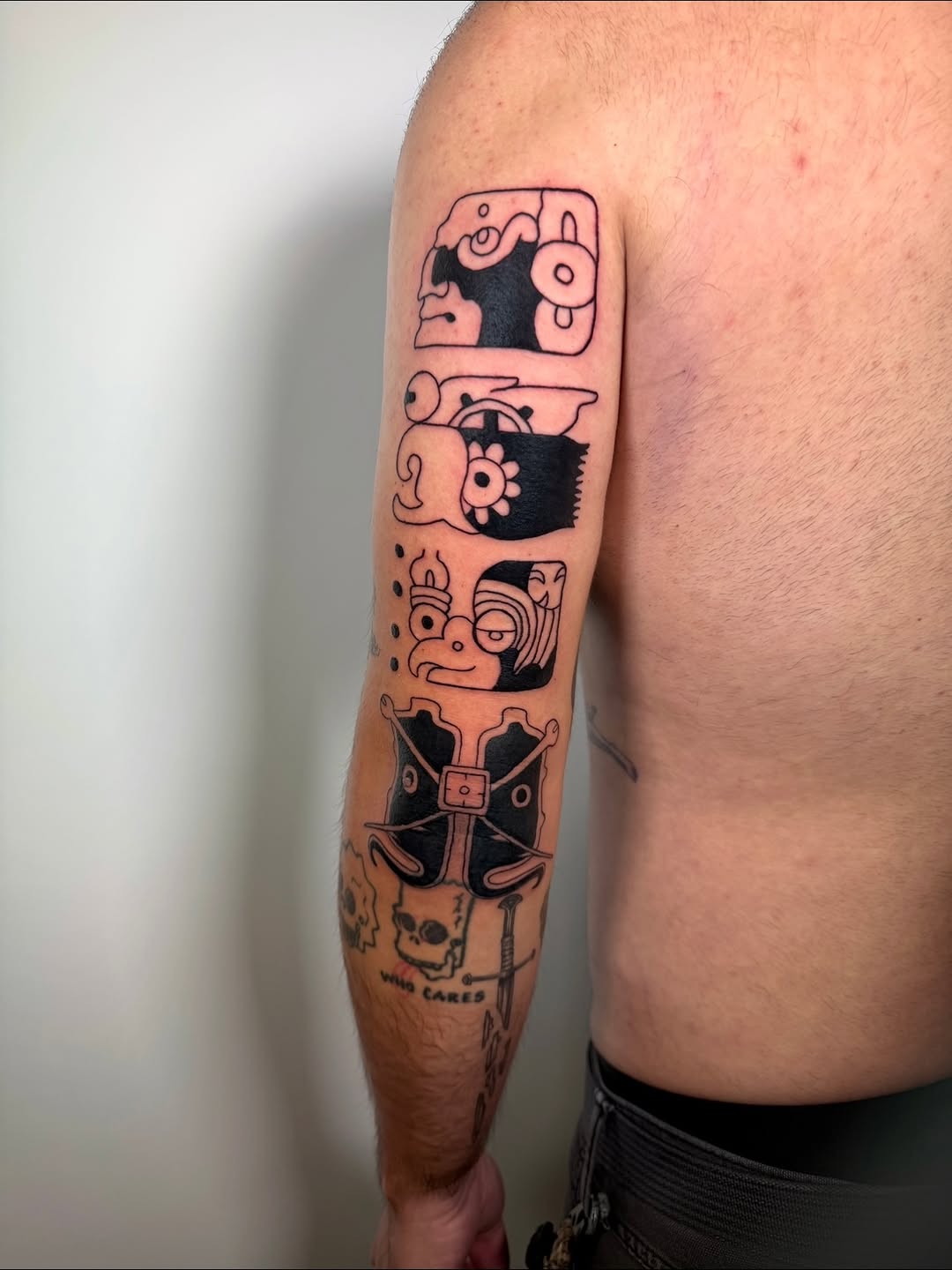 Tattoo by @badinfluencetats — blackwork