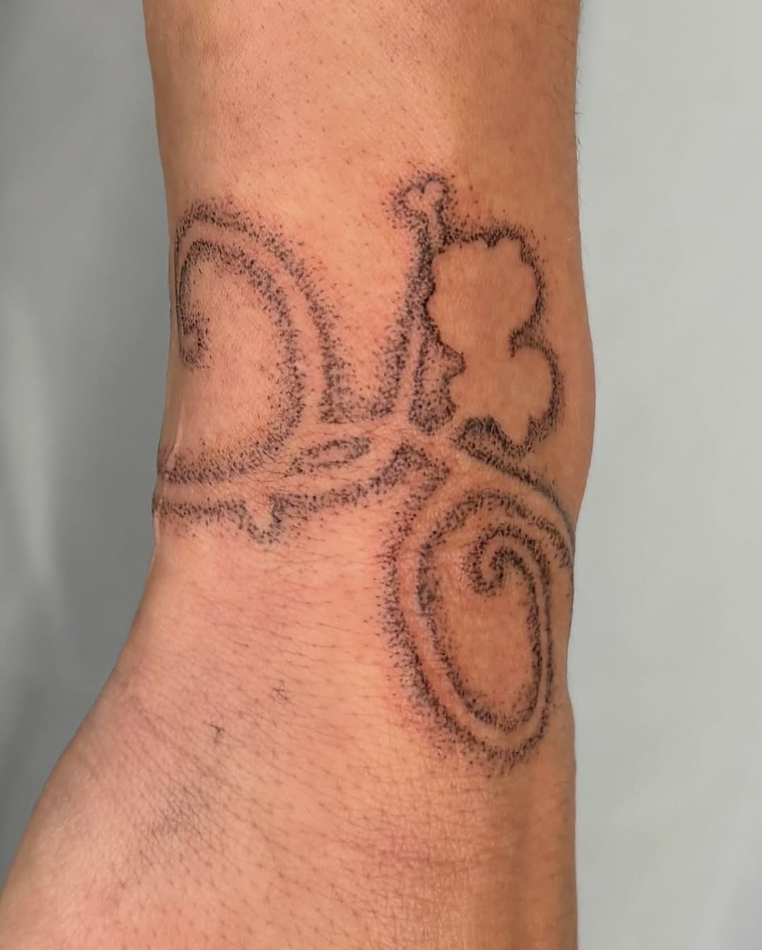 Tattoo by @sabpokes — dotwork, illustrative