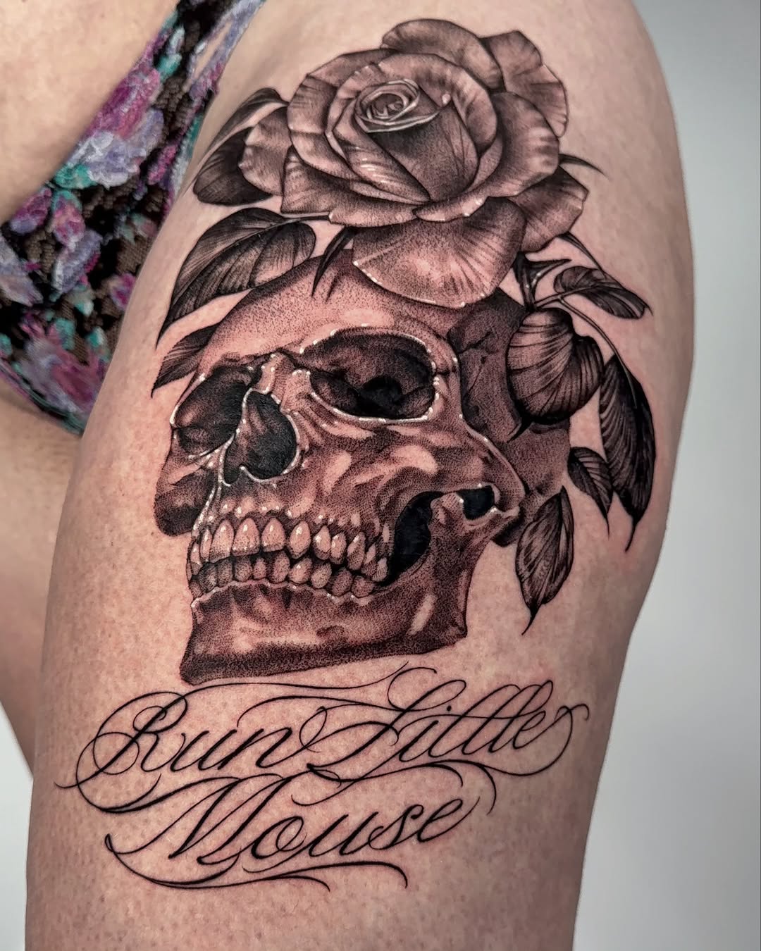 Tattoo by @tattoos.bydahlia โ black_and_grey, lettering_script