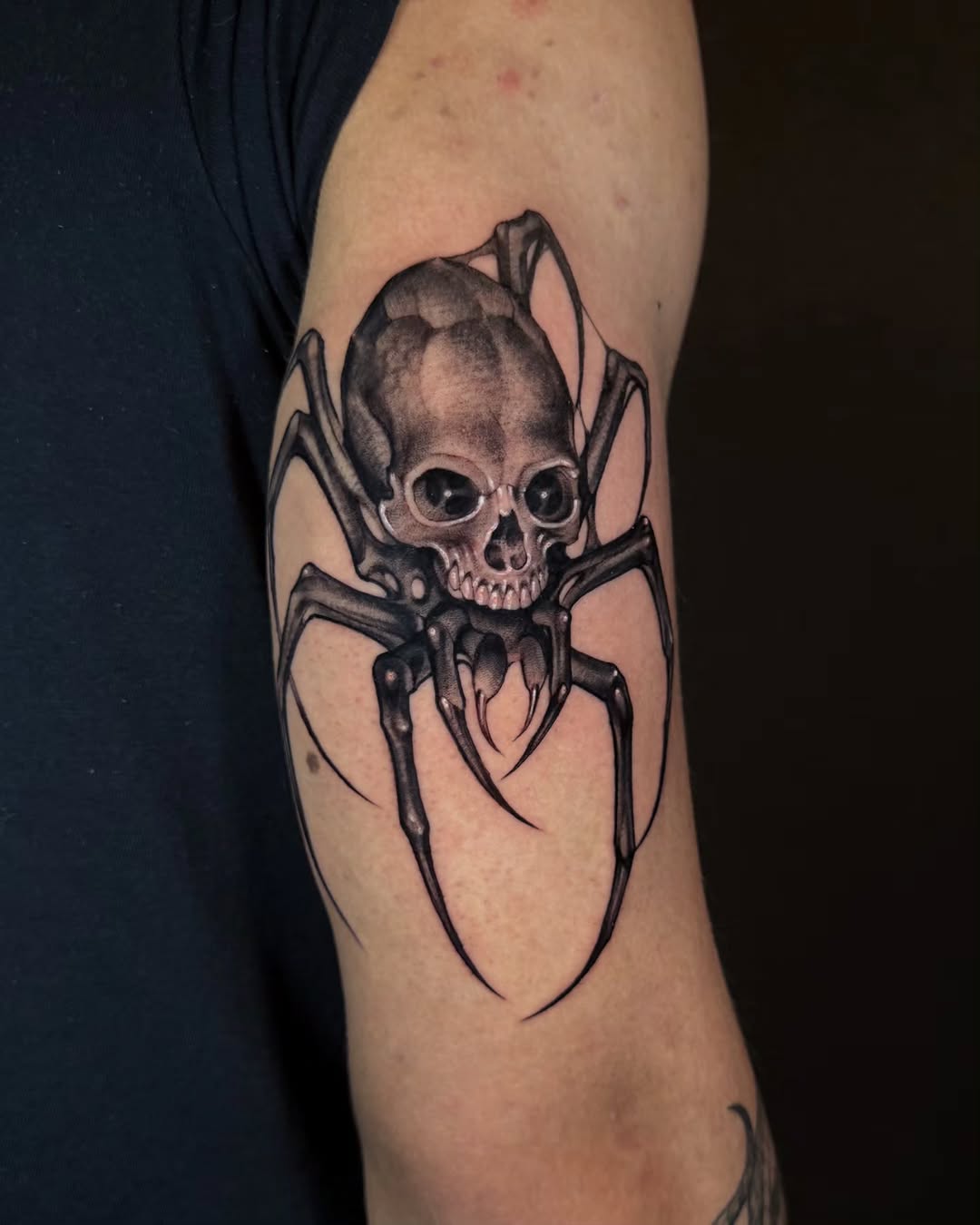 Tattoo by @tattoos.bydahlia โ dark_realism