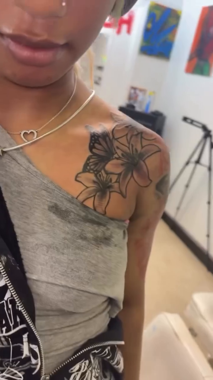 Tattoo by @kashsaucy — fine_line