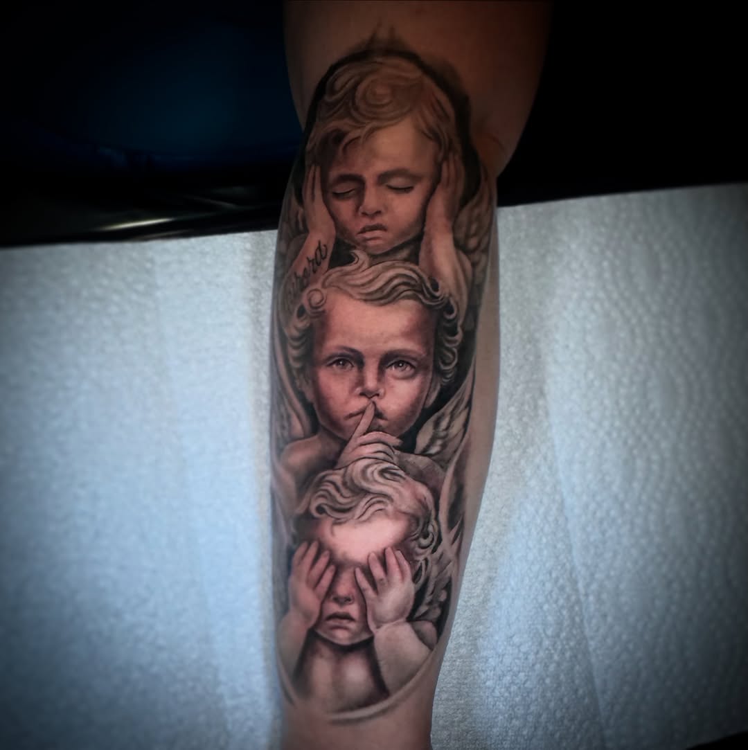 Tattoo by @cdavidta2z — realism, black_and_grey