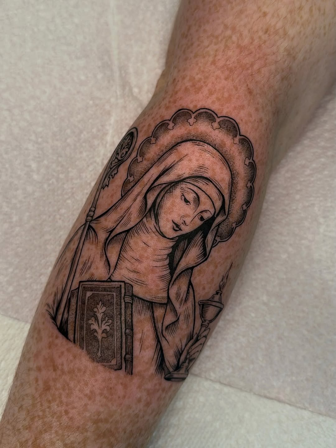 Tattoo by @ash.elrey — black_and_grey, realism
