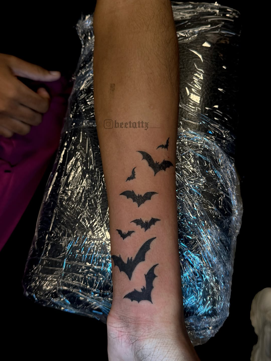Tattoo by @beetattz_ — blackwork