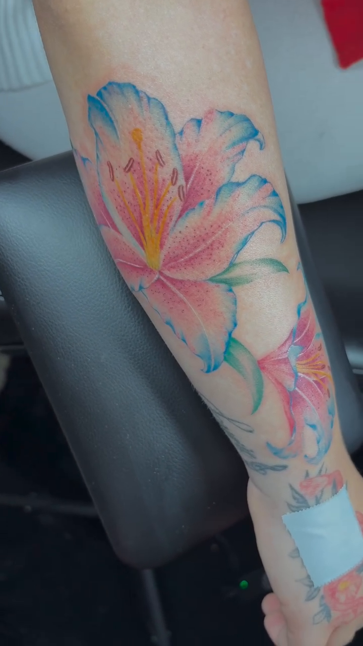 Tattoo by @blastedbyjaz — illustrative, realism