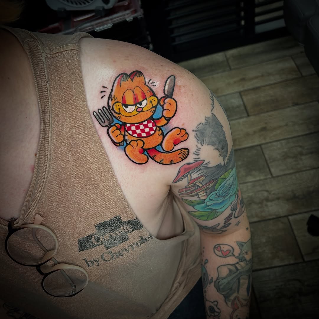 Tattoo by @bitesizedink โ new_school