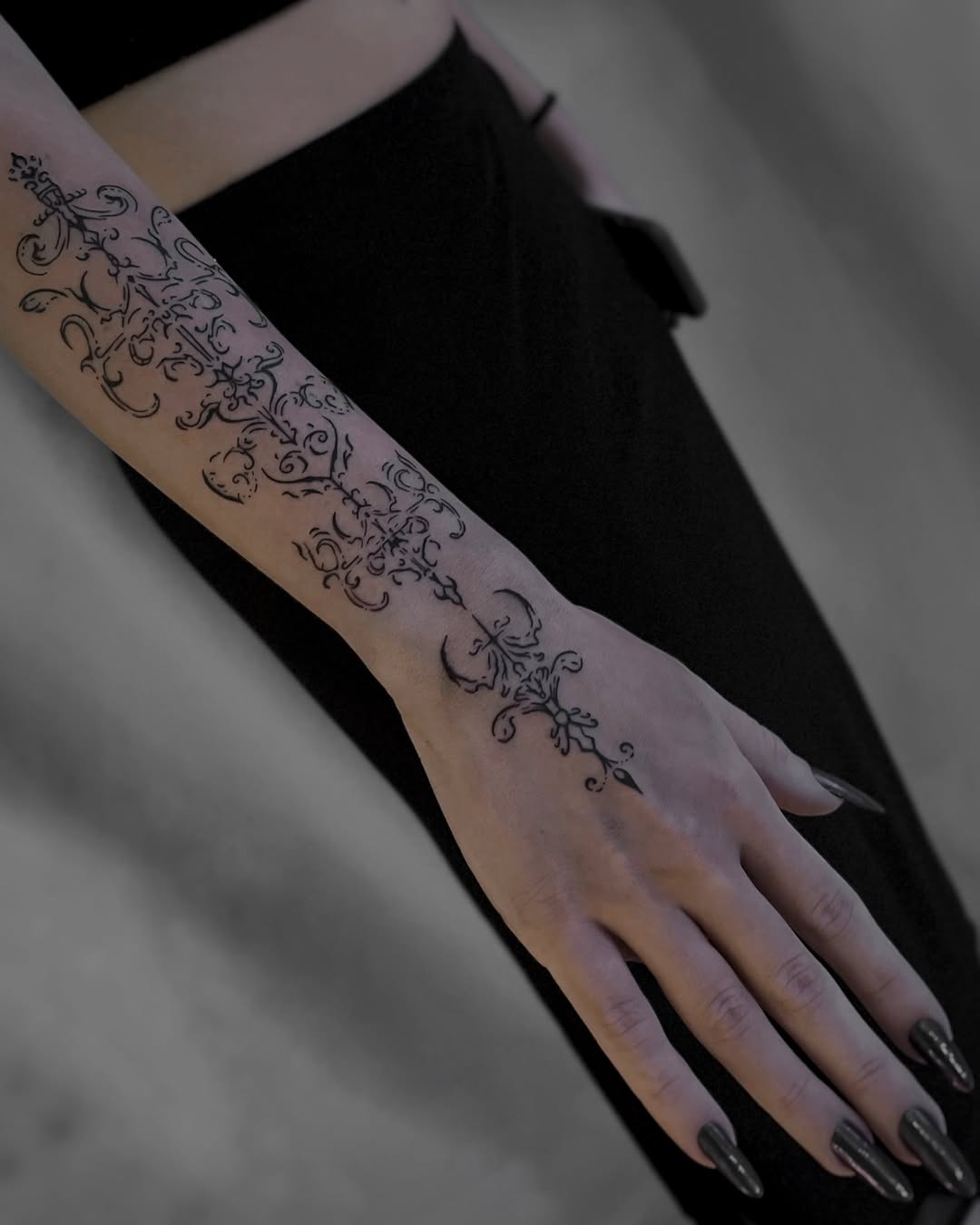 Tattoo by @azevtattoo — fine_line, ornamental