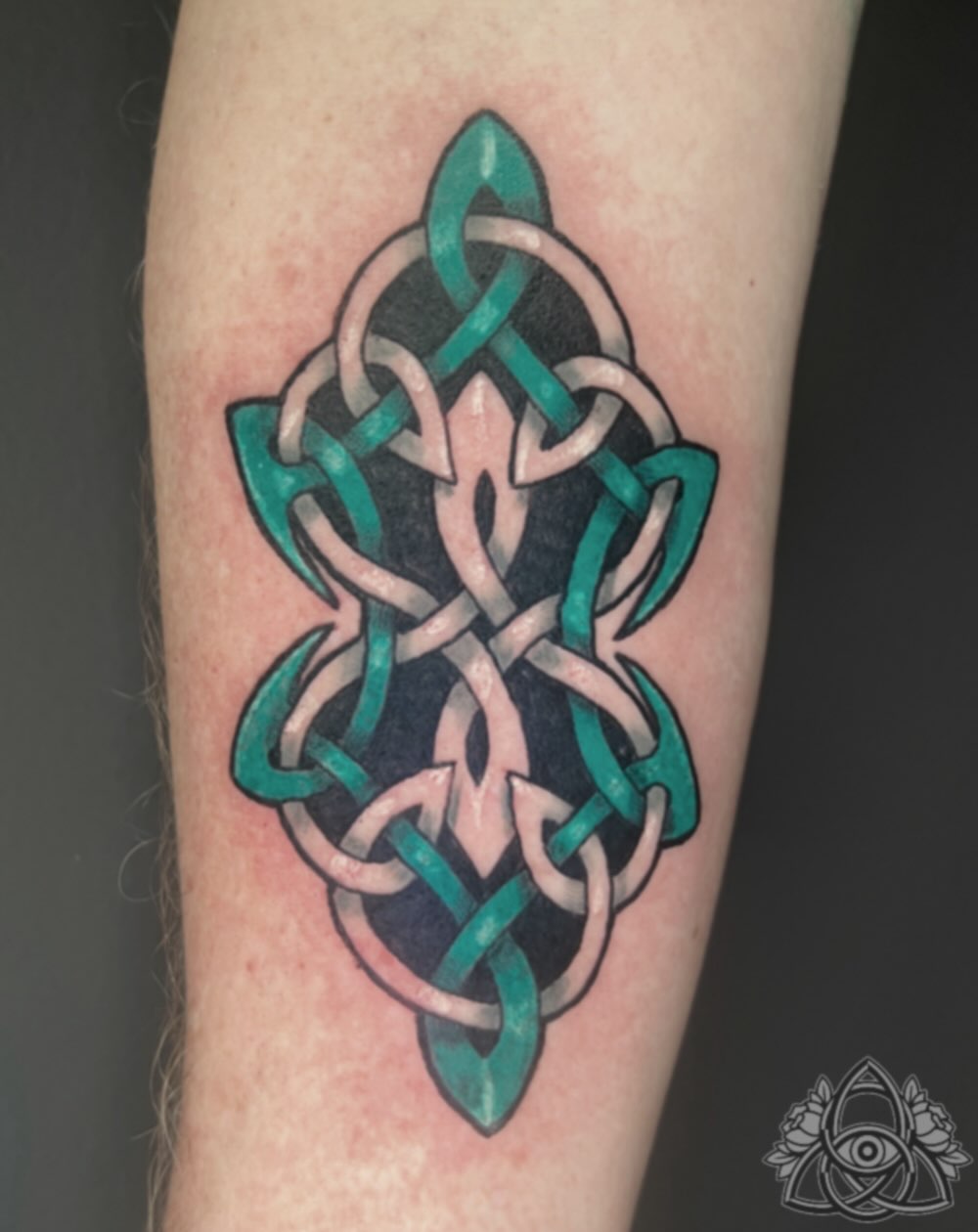 Tattoo by @tattoogarden — geometric