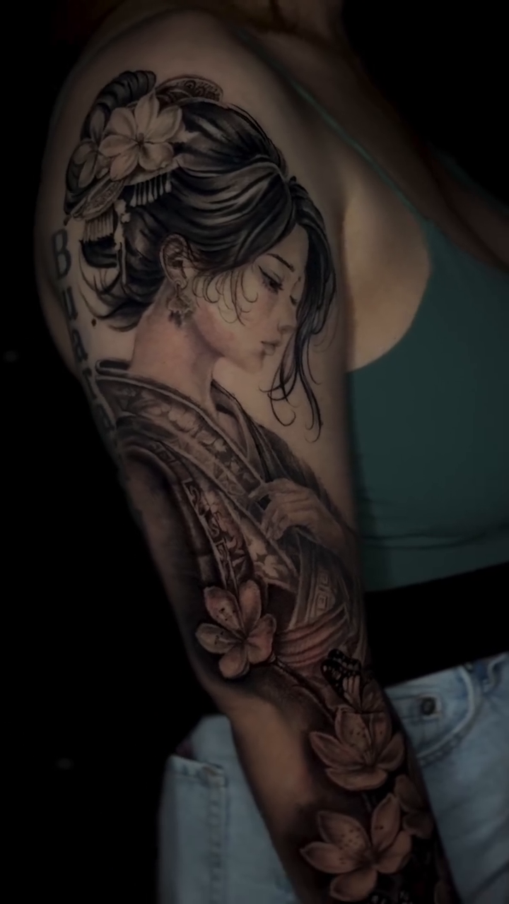 Tattoo by @_frankyvee — japanese_irezumi, black_and_grey