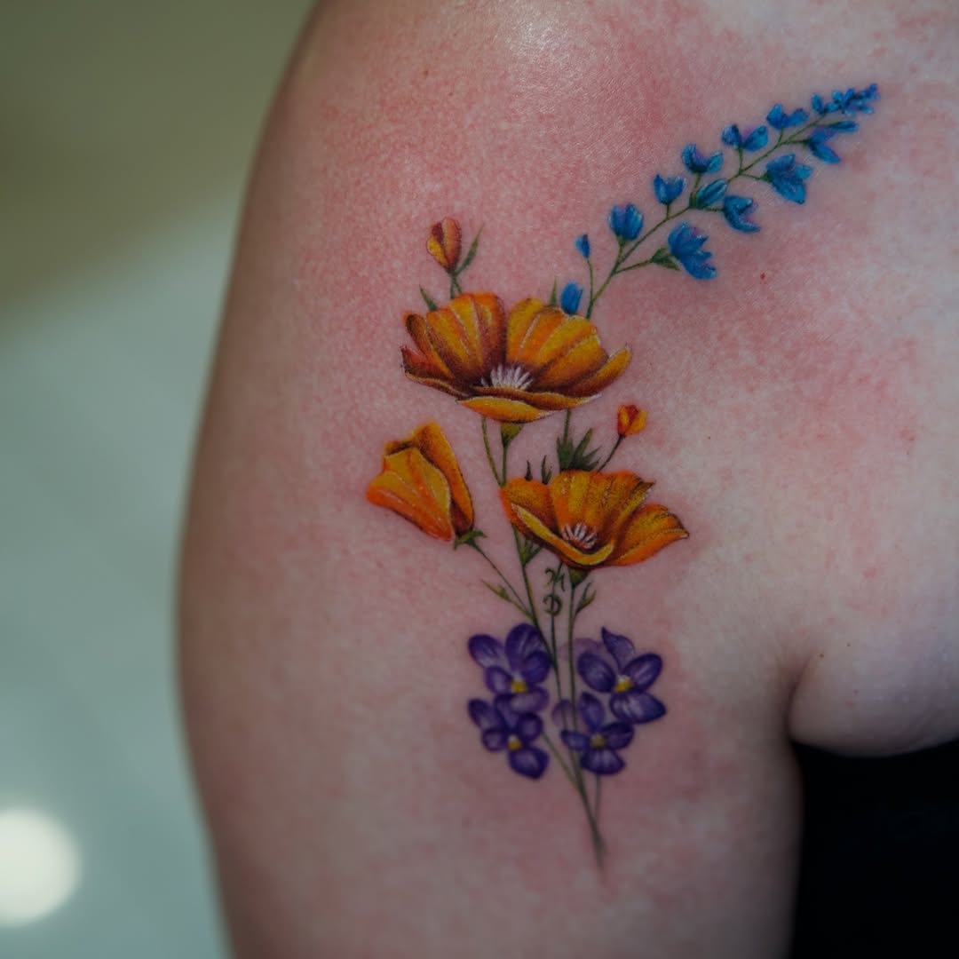 Tattoo by @raven_wood_tattoo โ realism, illustrative