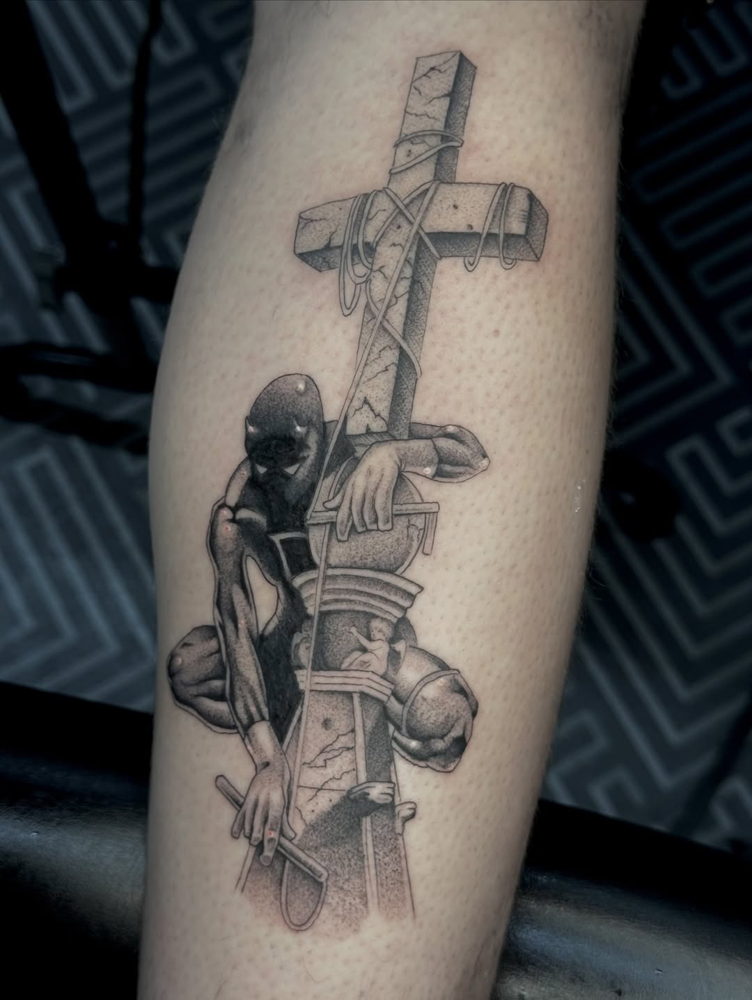 Tattoo by @lizrd.tats — black_and_grey, realism
