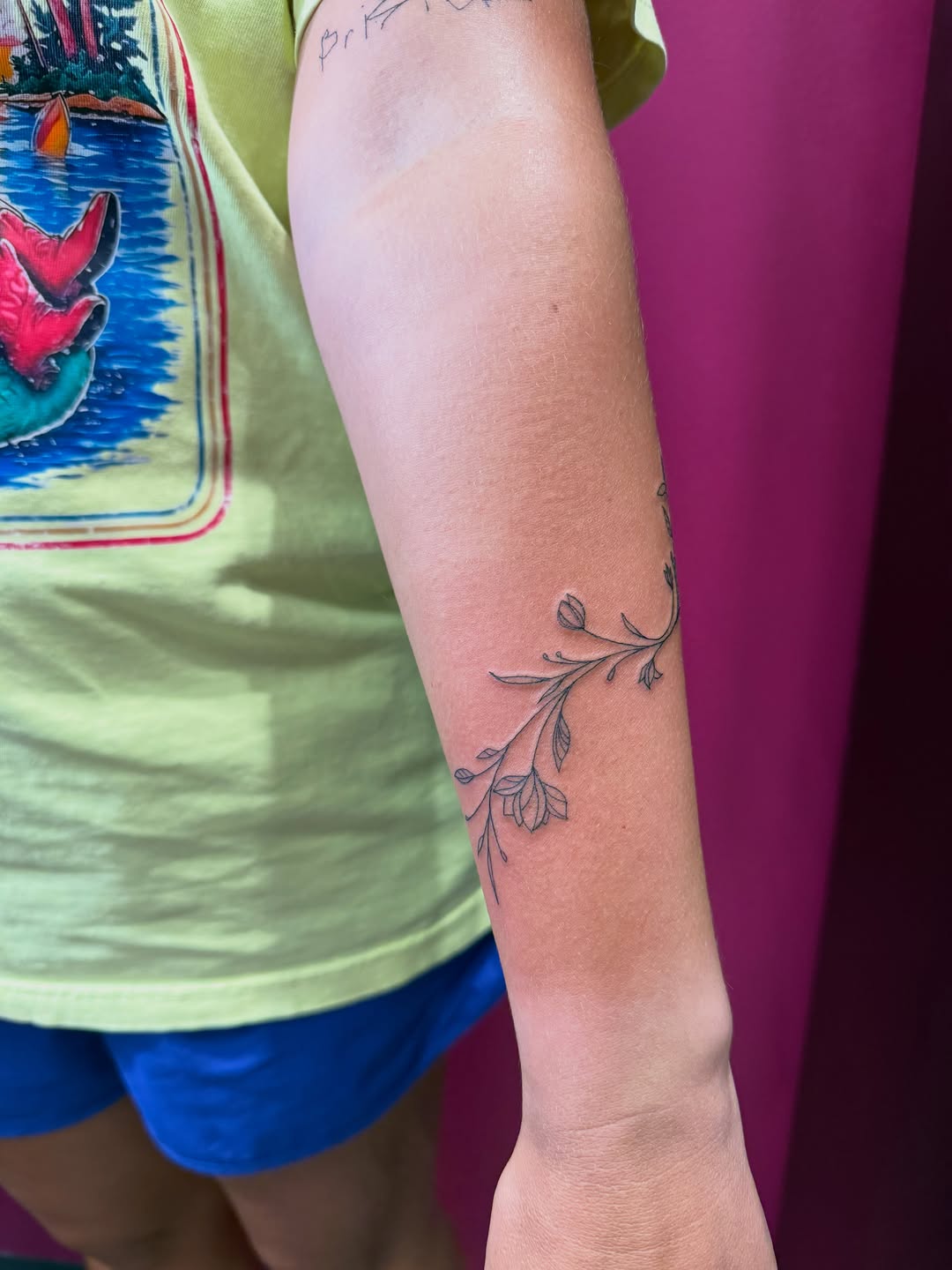 Tattoo by @pinkhousetattoo — fine_line