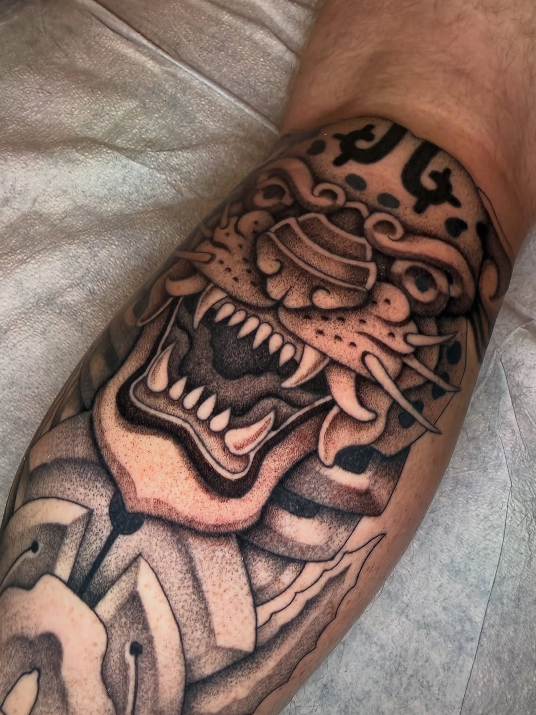 Tattoo by @ruckustattoo — japanese_irezumi, dotwork