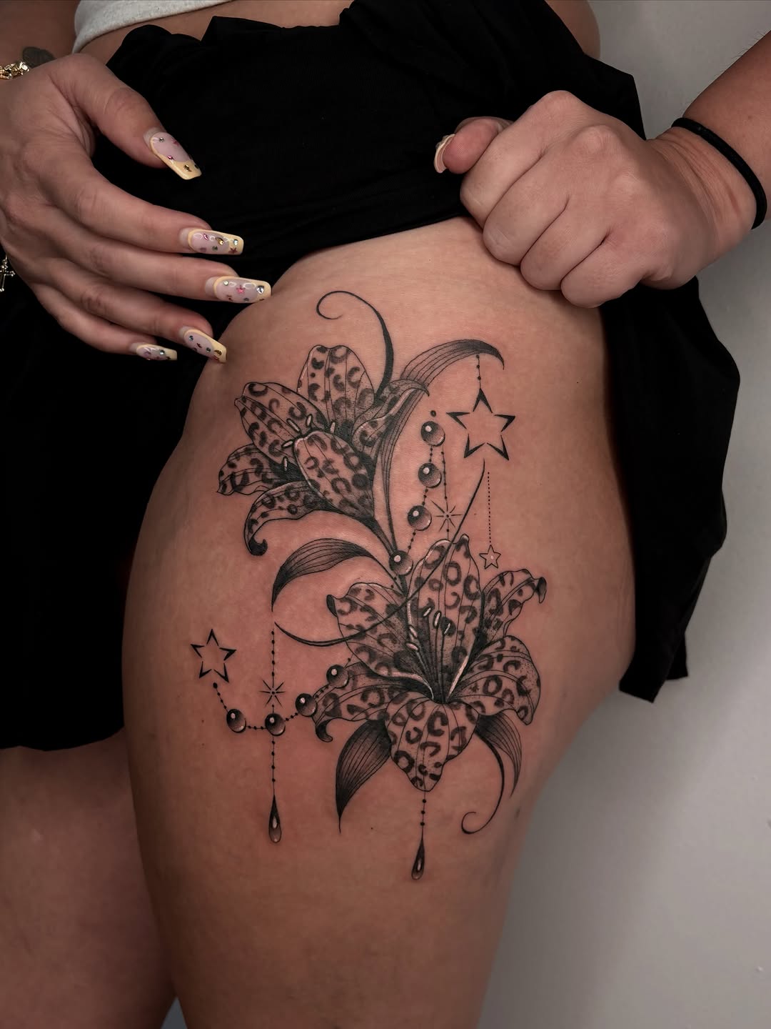 Tattoo by @spookyvuitton — black_and_grey
