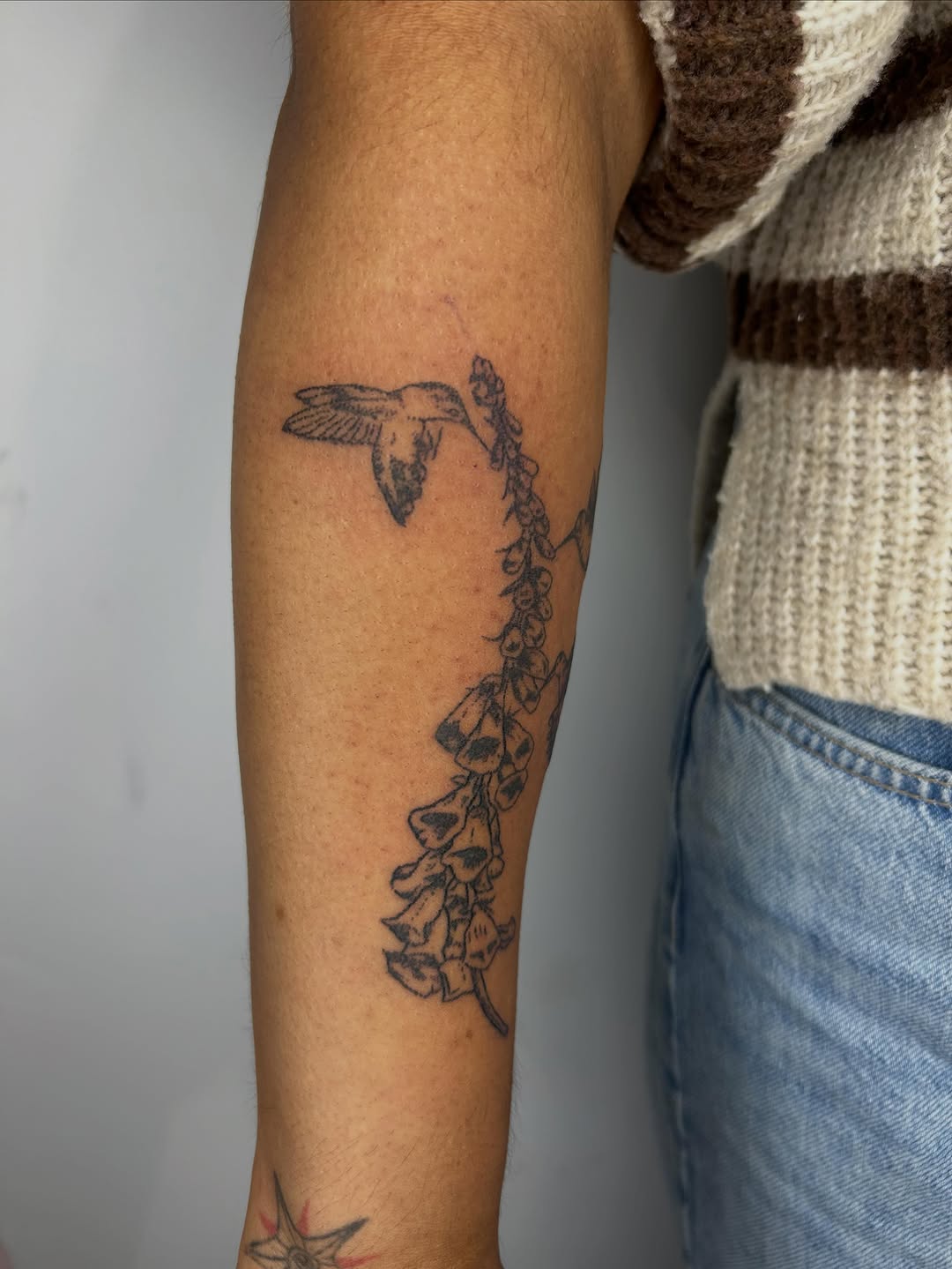 Tattoo by @glittergremliin — illustrative, fine_line