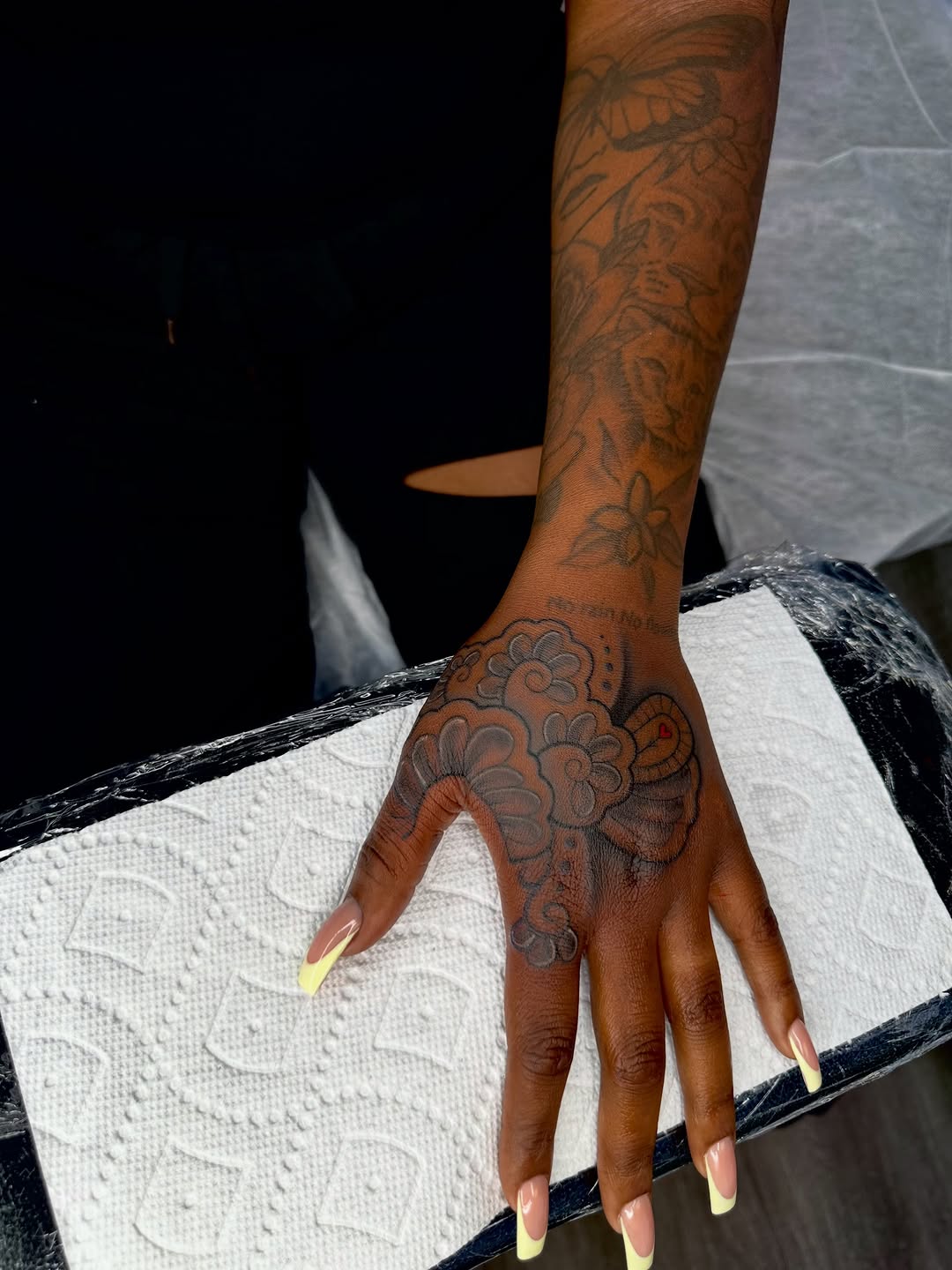 Tattoo by @sierrathetattooartist — black_and_grey
