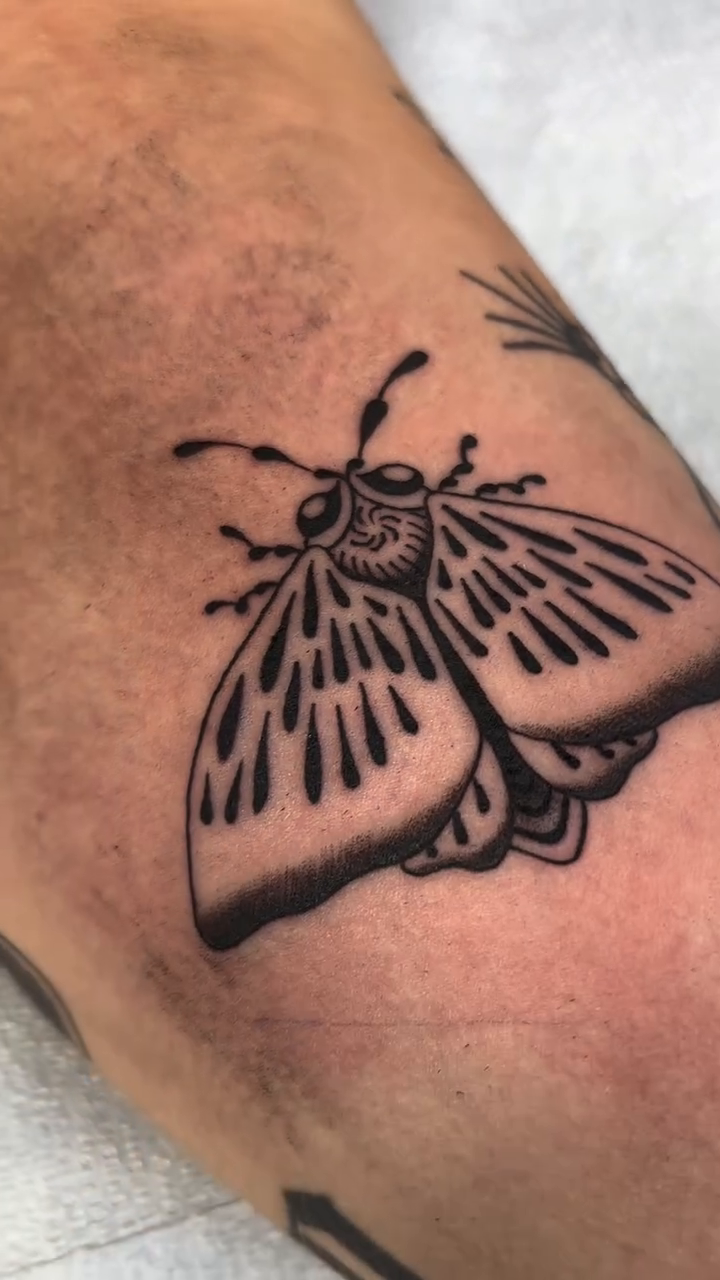 Tattoo by @daytonskuse — blackwork