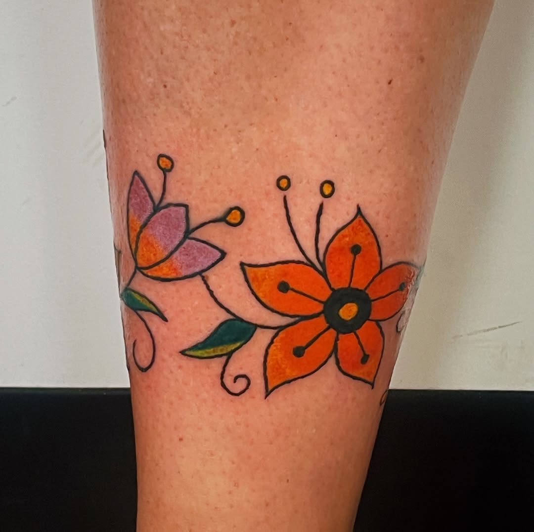 Tattoo by @gllumee — american_traditional