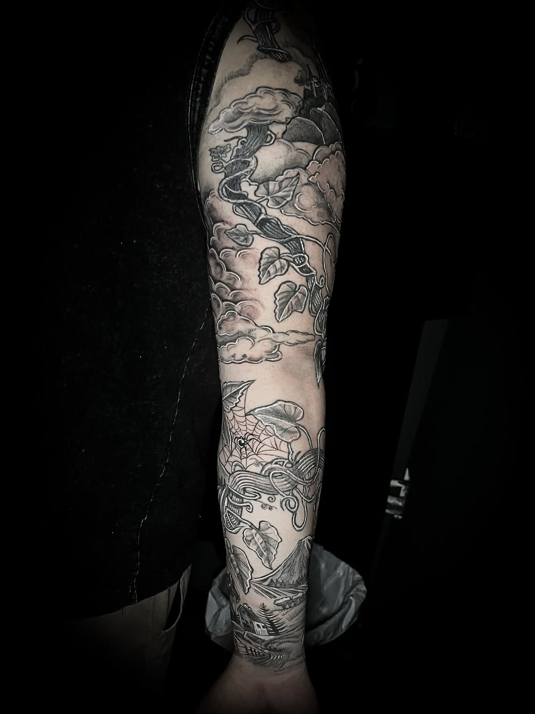 Tattoo by @lilferntattoo — black_and_grey