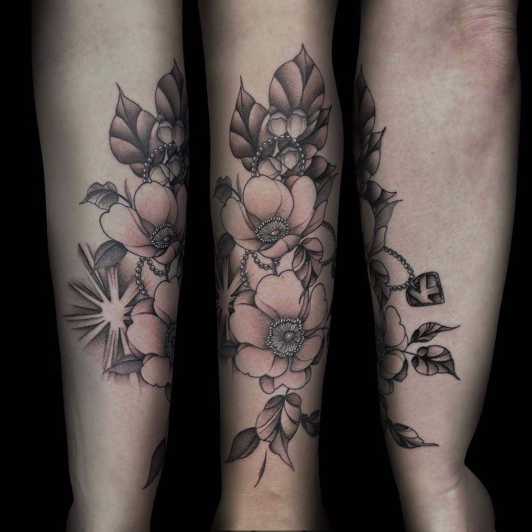 Tattoo by @lamour.tattoos — black_and_grey
