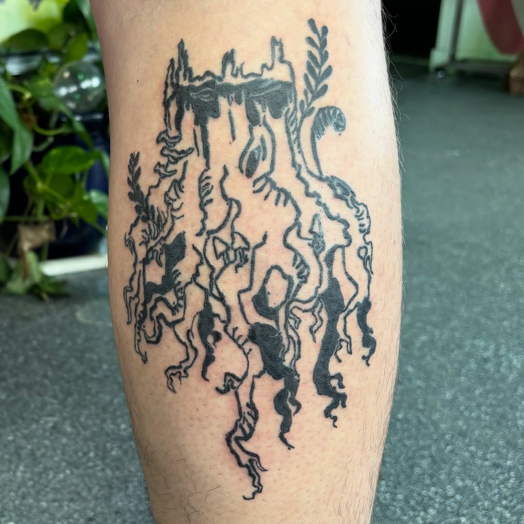 Tattoo by @hiro.tattoos — blackwork