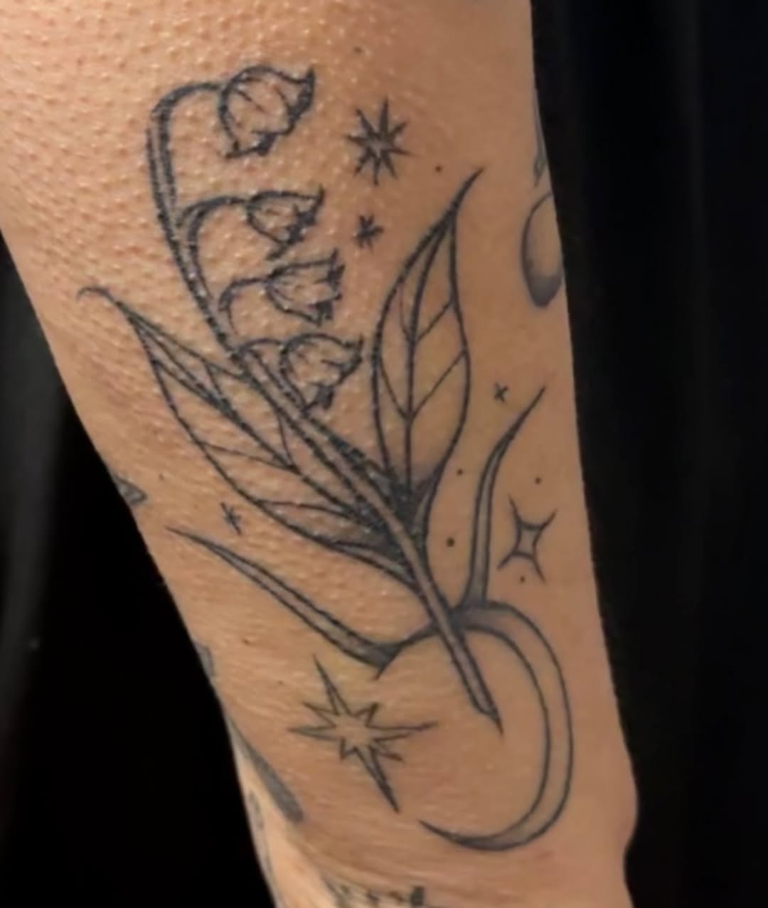 Tattoo by @jerseybloomtattoo — fine_line